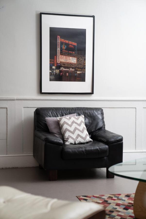 Trendy Apartment In Central Soho - Piccadilly ลอนดอน ภายนอก รูปภาพ